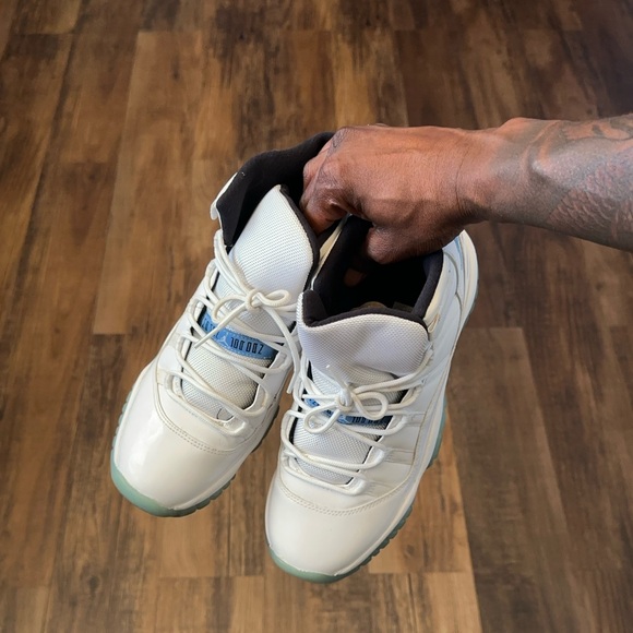 Jordan Columbia 11s (2014) - Picture 3 of 6